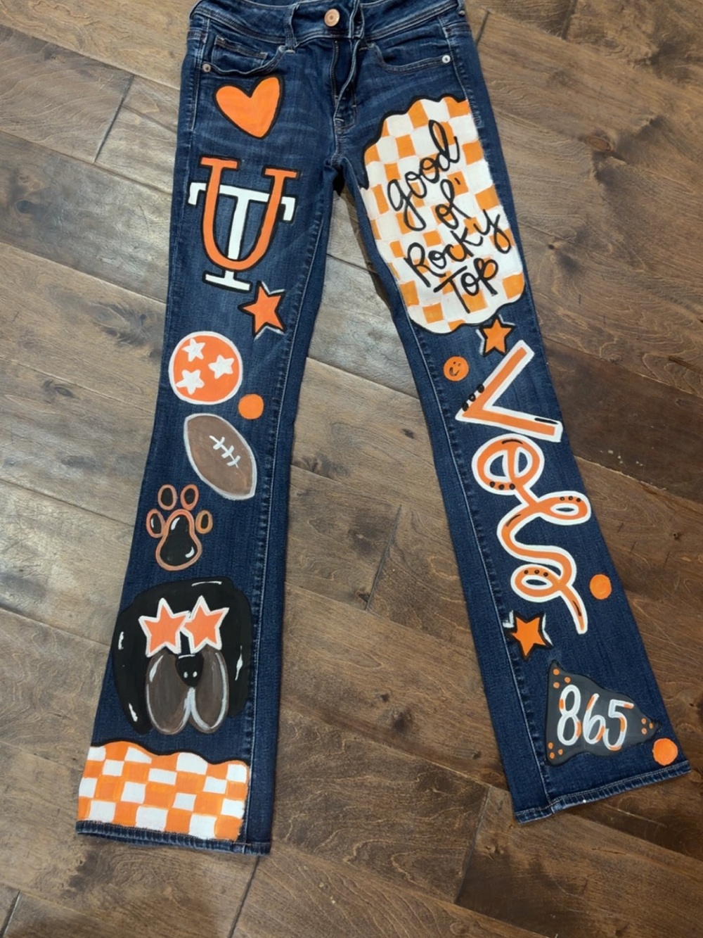 TN VOLS Hand painted American Eagle Outfitters Dark Blue Jeans